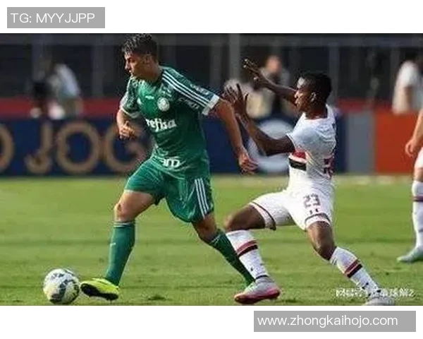 以防守为核心构建强大球队策略的全方位分析与实践