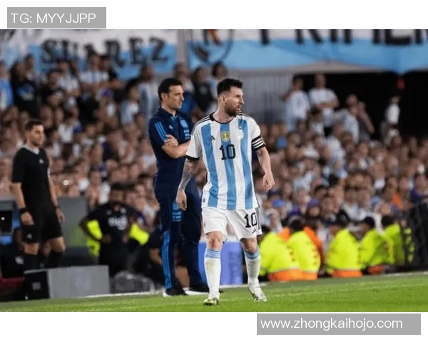 梅西传奇：从阿根廷天才到全球足坛的无冕之王